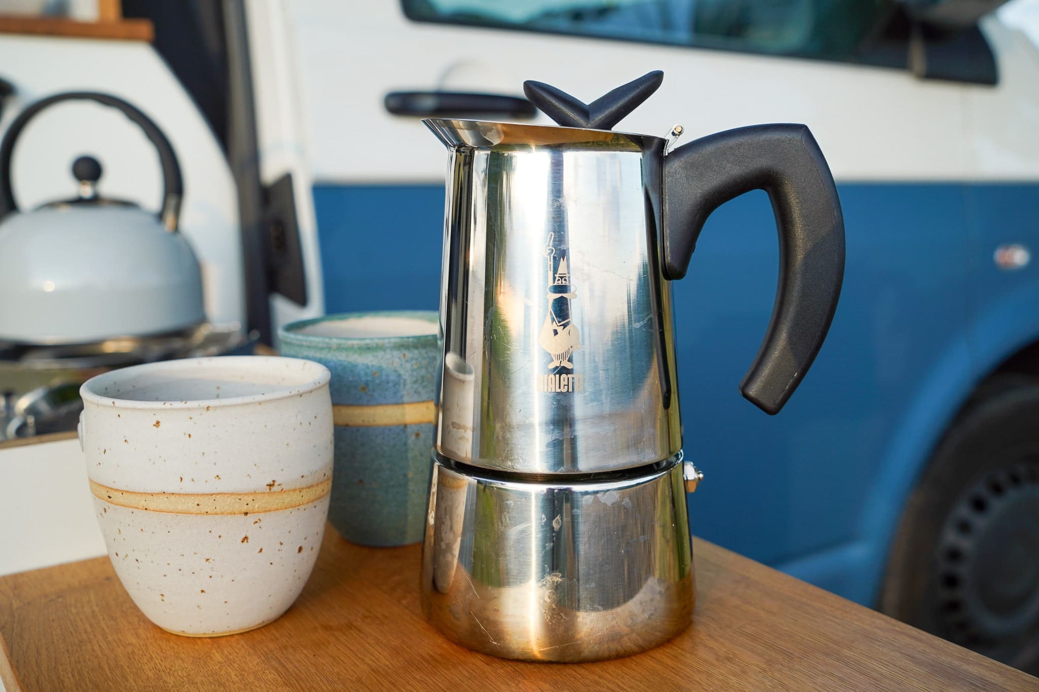 Die 6 BESTEN Camping Kaffeekocher ohne Strom (2024)